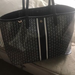 Tory Burch purse